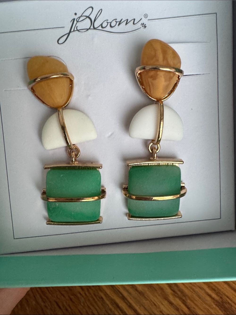 Bloom Beautiful Fashion Jewelry Green White Stone Rock Gold Drop Dangle Earring